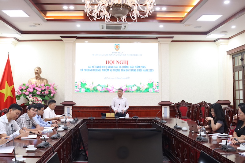 Vụ Công tác xây dựng văn bản quy phạm pháp luật sơ kết nhiệm vụ công tác 6 tháng đầu năm 2025